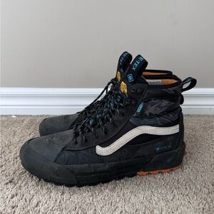 Vans MTE Goretex boots